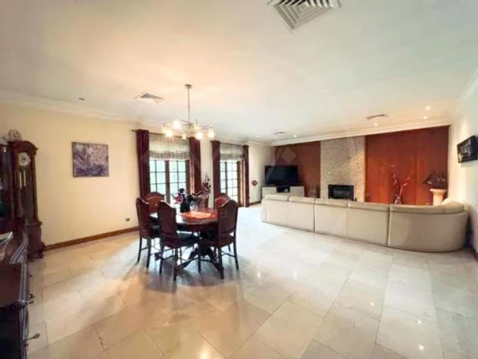 Moradia T5 para Venda em Serzedelo Foto 12