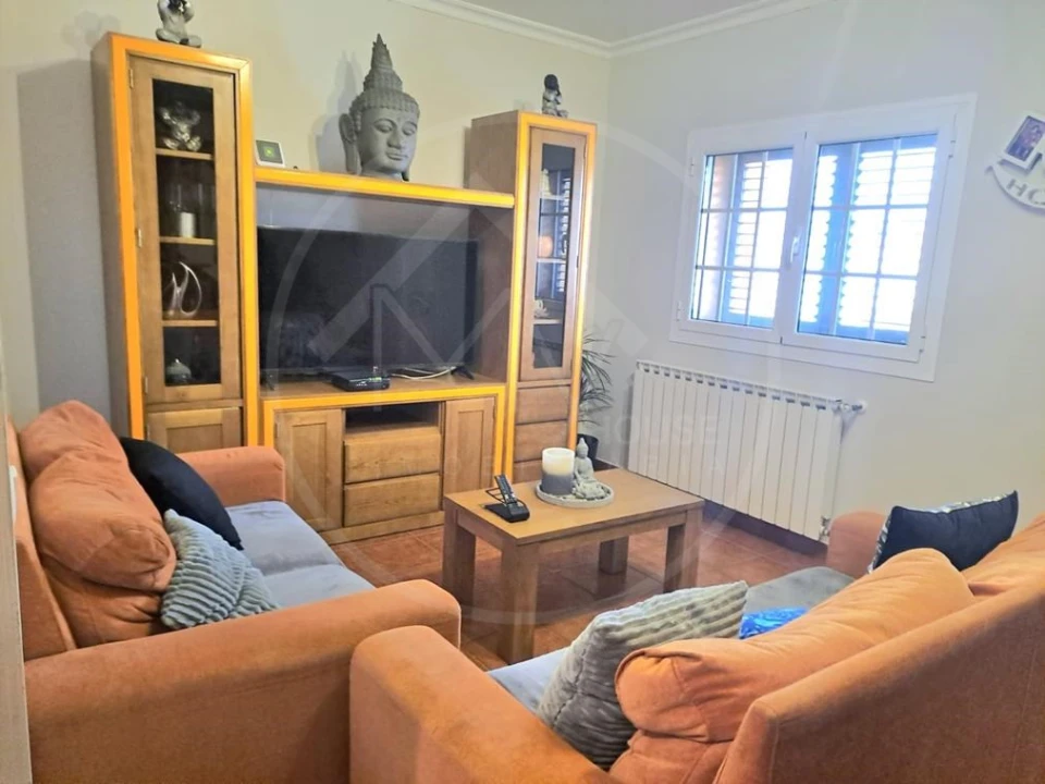 Moradia T4 para Venda em Vilar de Nantes Foto 7