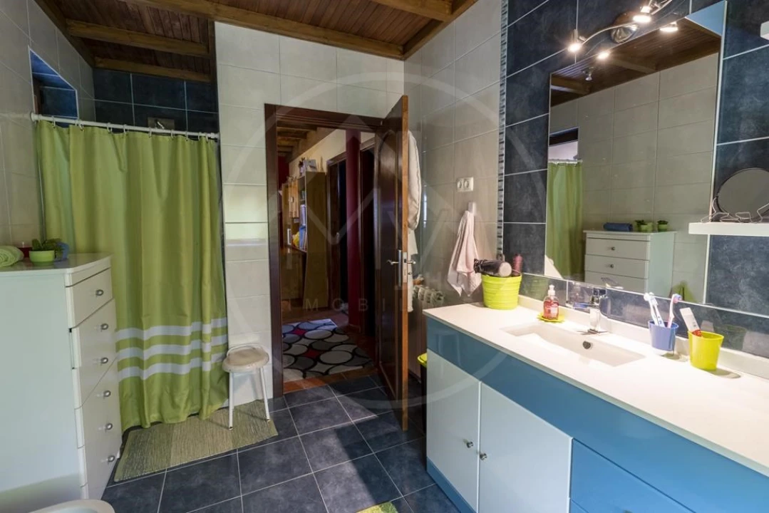 Moradia T4 para Venda em Bornes de Aguiar Foto 19