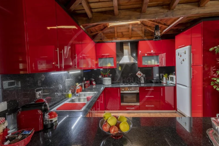 Moradia T4 para Venda em Bornes de Aguiar Foto 8