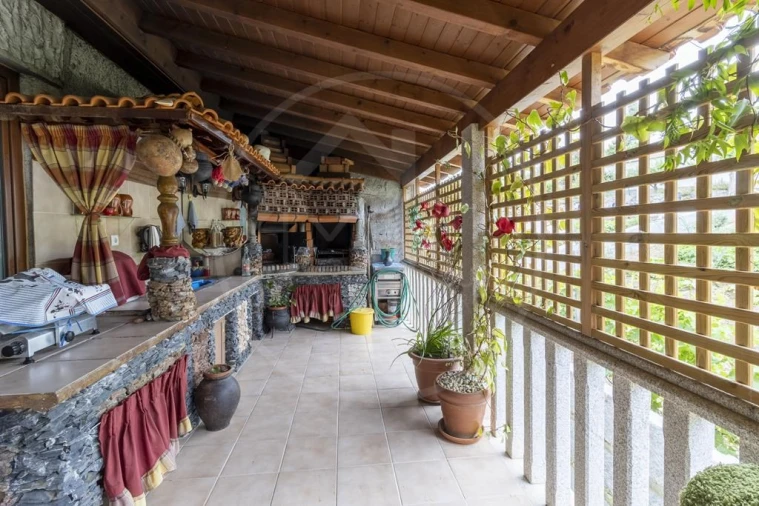 Moradia T4 para Venda em Bornes de Aguiar Foto 25