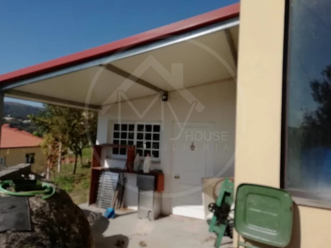 Moradia T5 para Venda em Alvite e Passos Foto 10