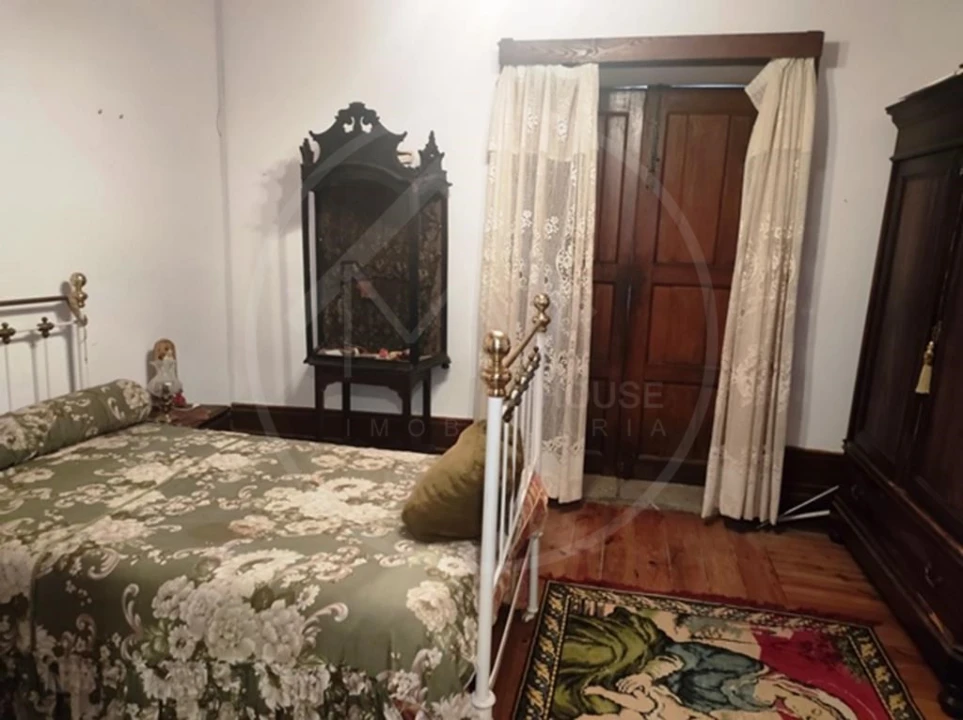 Moradia T8 para Venda em Valtorno e Mourão Foto 25