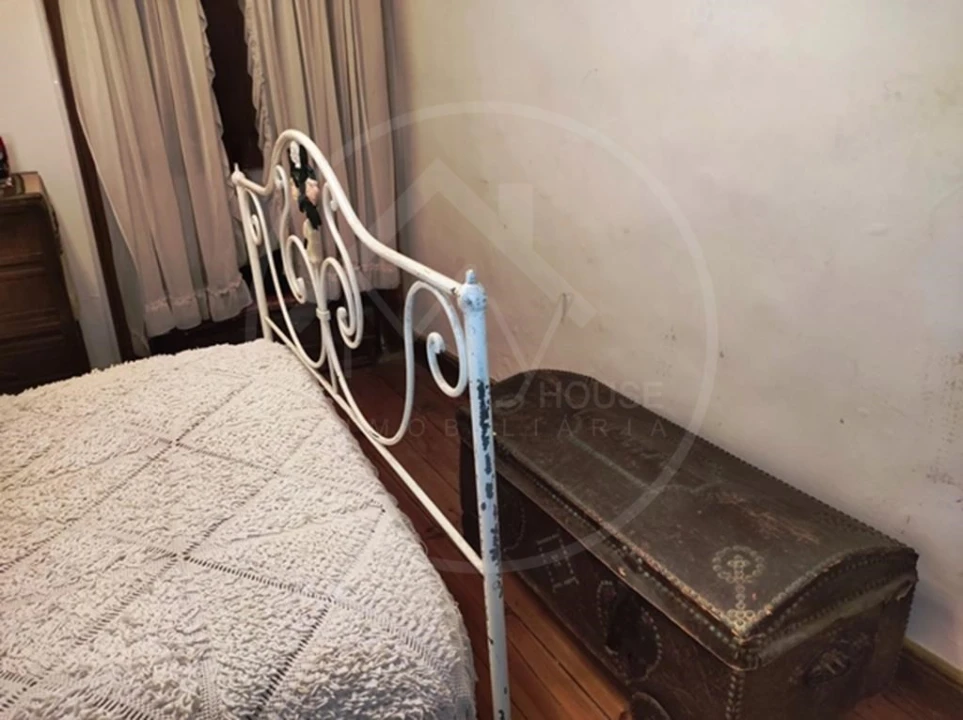 Moradia T8 para Venda em Valtorno e Mourão Foto 27