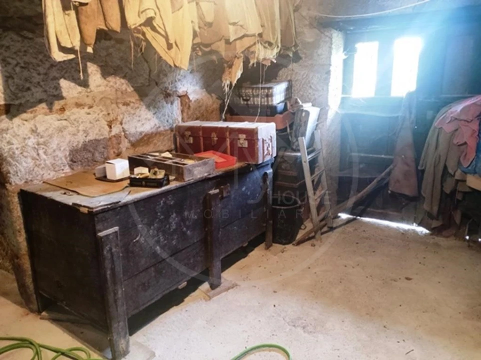 Moradia T8 para Venda em Valtorno e Mourão Foto 38