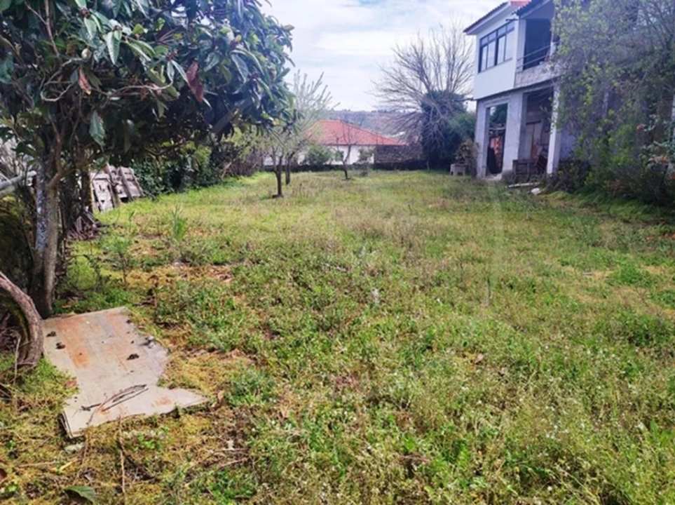 Moradia T8 para Venda em Valtorno e Mourão Foto 54