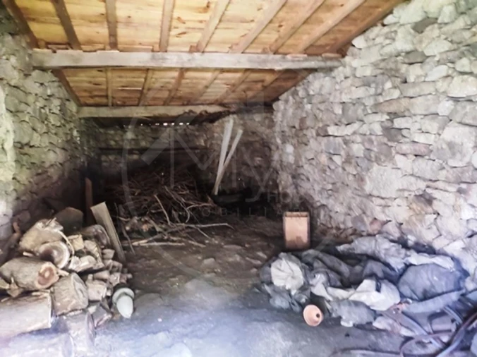 Moradia T8 para Venda em Valtorno e Mourão Foto 10