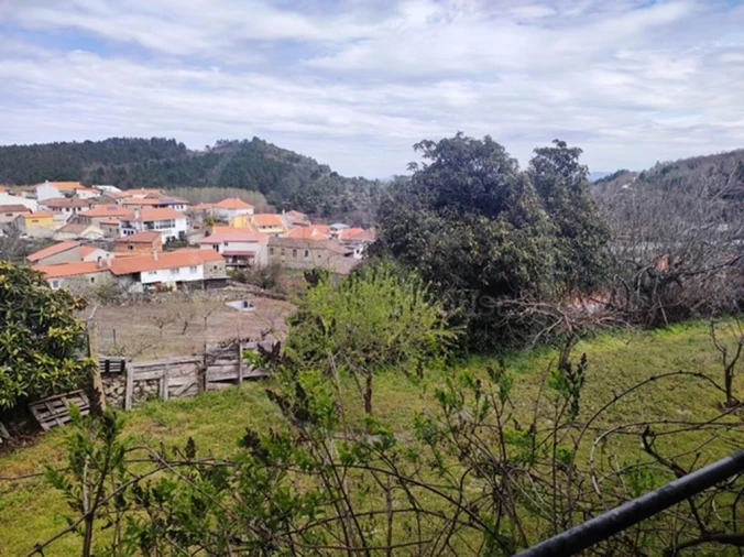 Moradia T8 para Venda em Valtorno e Mourão Foto 41