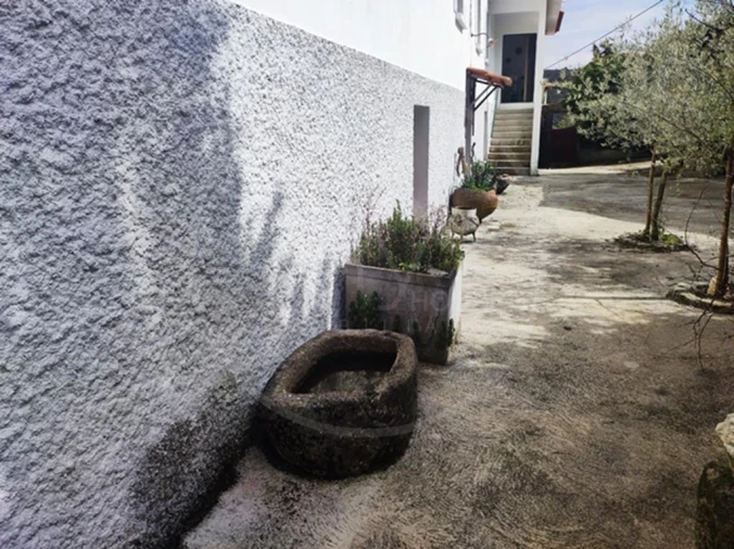 Moradia T8 para Venda em Valtorno e Mourão Foto 60