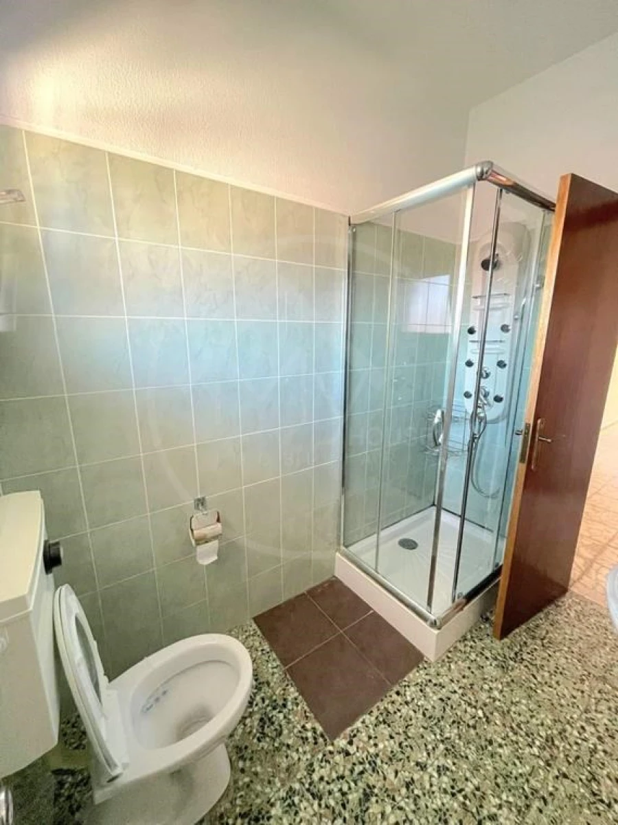 Moradia T3 para Venda em Santa Cruz/Trindade e Sanjurge Foto 9