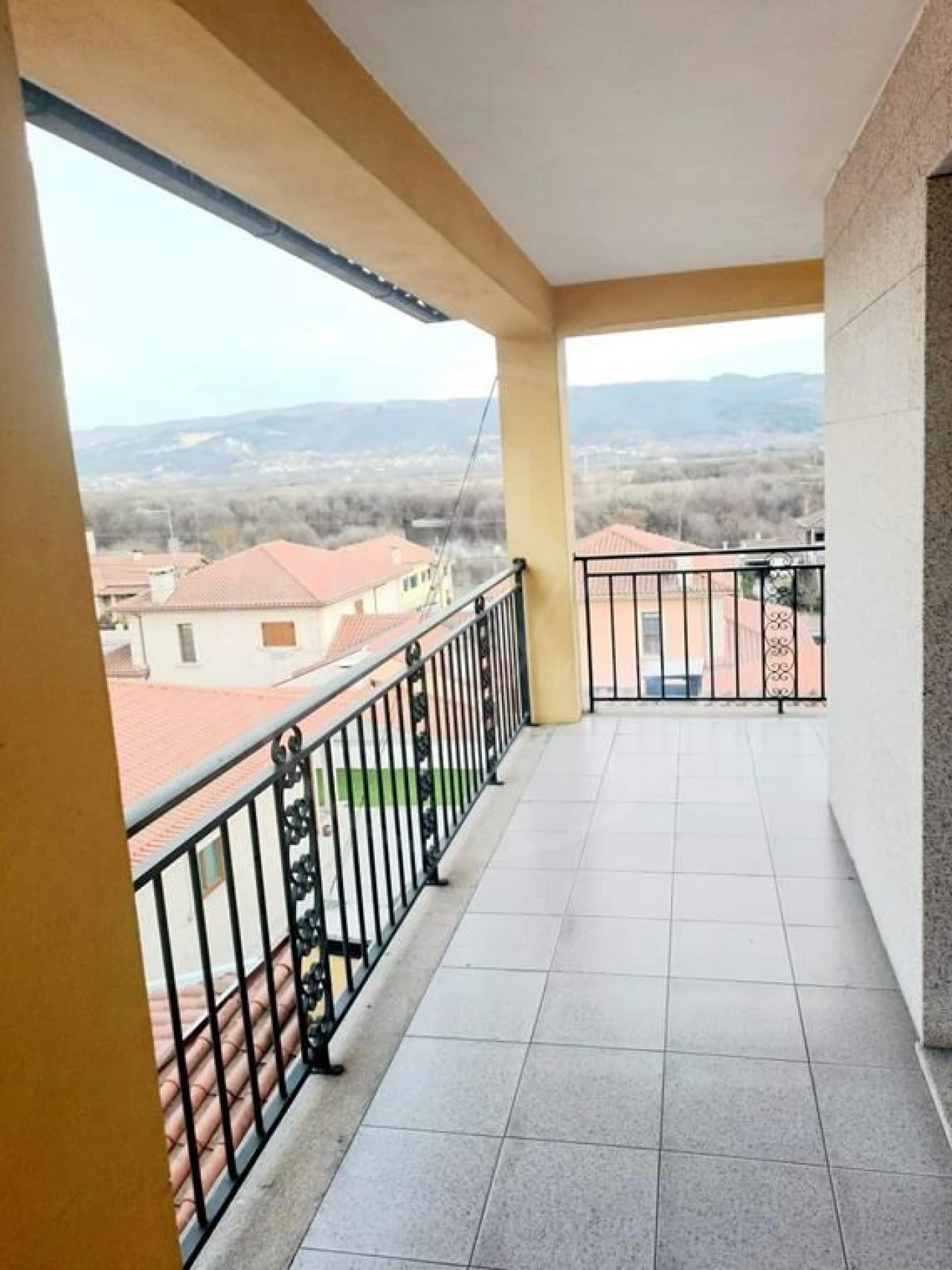 Moradia T4 para Venda em Santa Cruz/Trindade e Sanjurge Foto 17