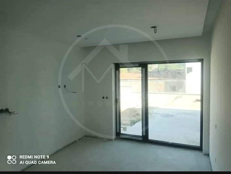 Moradia T3 para Venda em Bustelo Foto 11