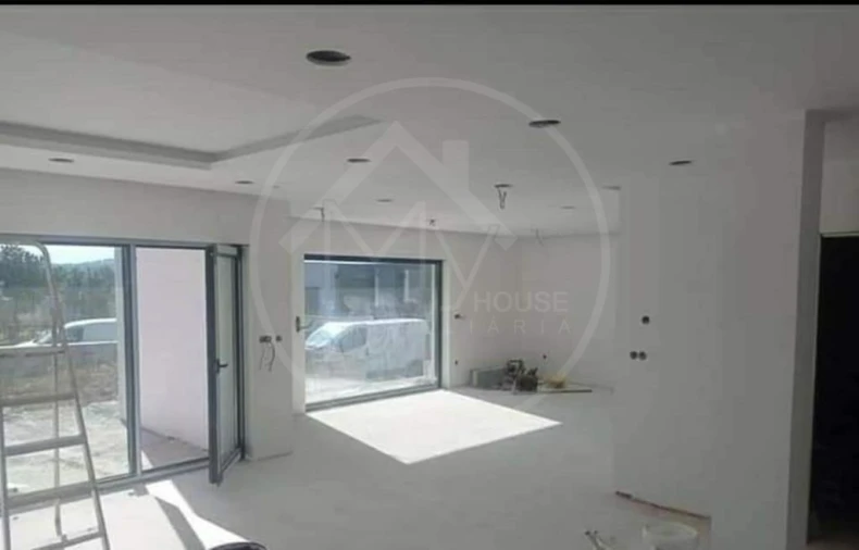 Moradia T3 para Venda em Bustelo Foto 6