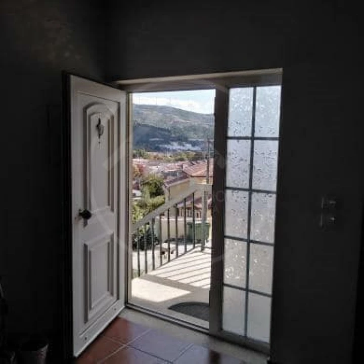 Moradia T4 para Venda em Vila Pouca de Aguiar Foto 17