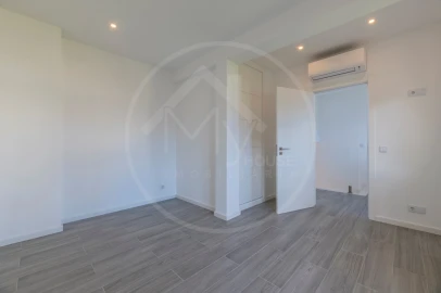 Apartamento T3 para Venda em Quarteira