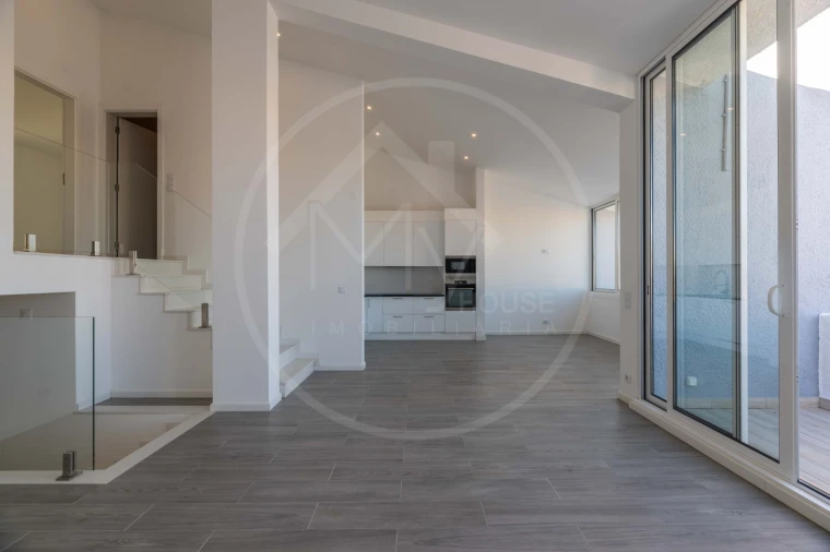 Apartamento T3 para Venda em Quarteira Foto 19