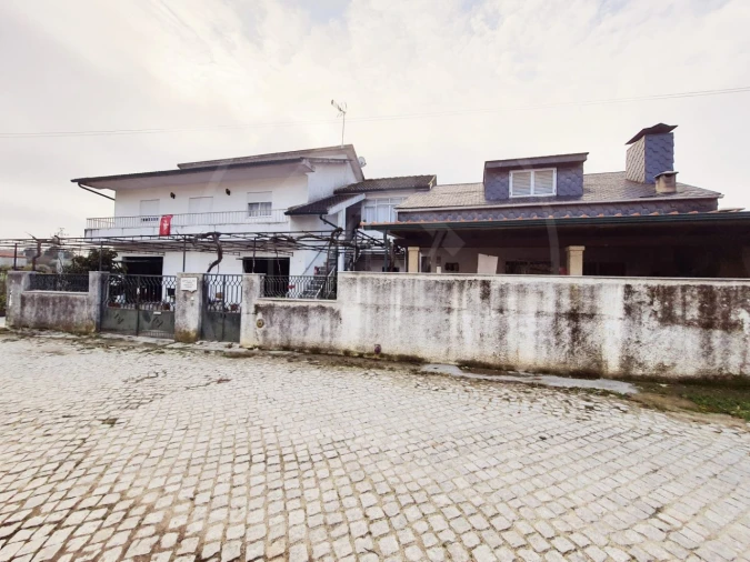 Quinta T4 para Venda em Valpaços e Sanfins Foto 1