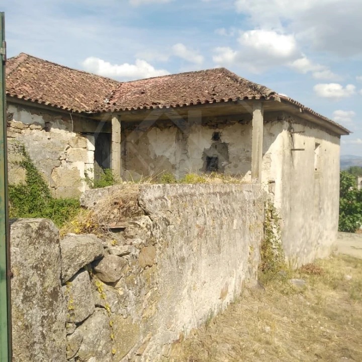 Moradia para Venda em Fradizela Foto 1