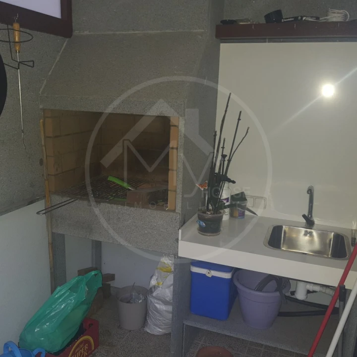 Moradia T4 para Venda em Estreito da Calheta Foto 24