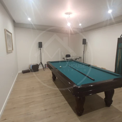 Moradia T4 para Venda em Estreito da Calheta Foto 21