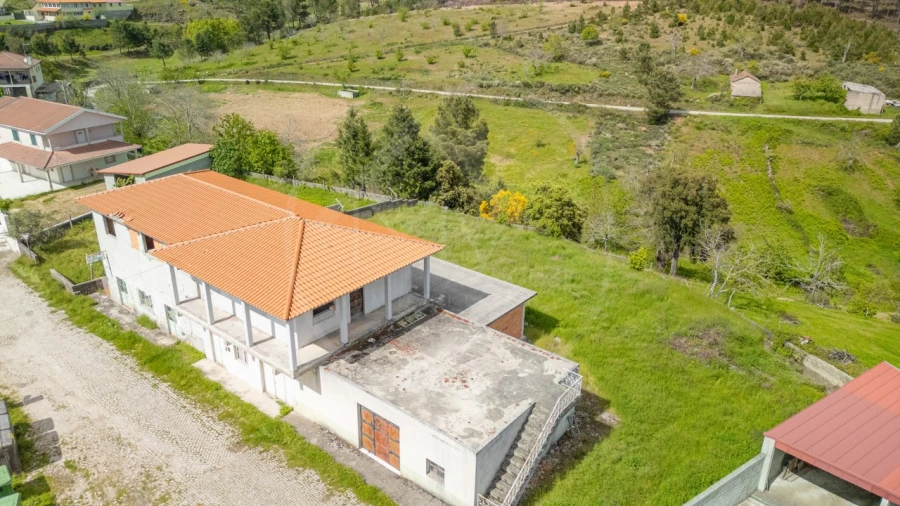 Moradia para Venda em Tresminas Foto 5