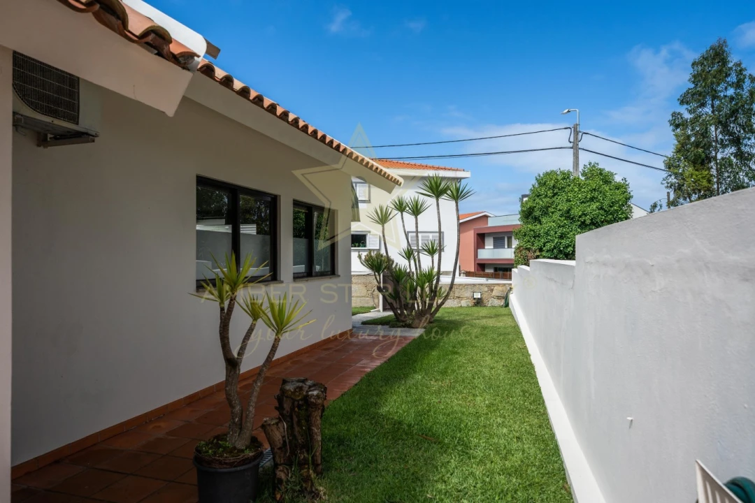 Negócio para Venda em Anta e Guetim Foto 50