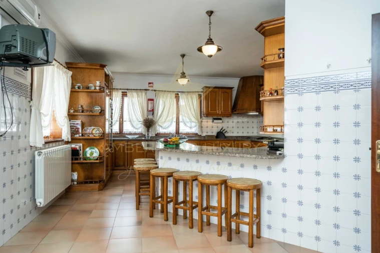 Negócio para Venda em Anta e Guetim Foto 11