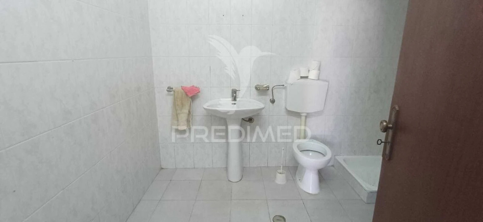 Moradia T3 para Venda em São Bartolomeu de Messines Foto 14