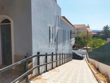 Moradia T3 para Venda em São Bartolomeu de Messines