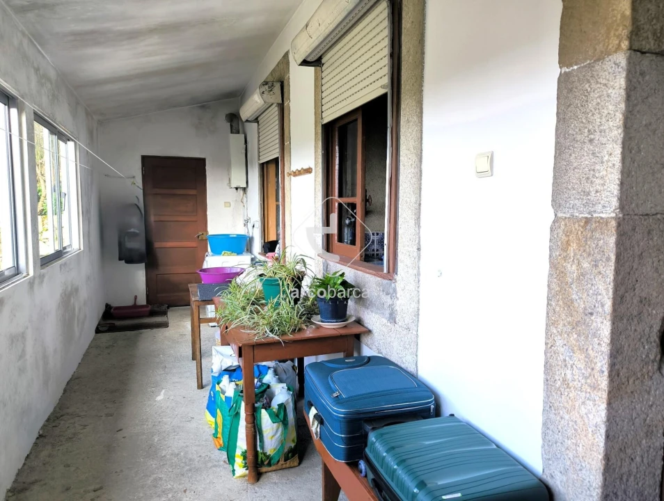 Moradia T3 para Venda em Agualonga Foto 4