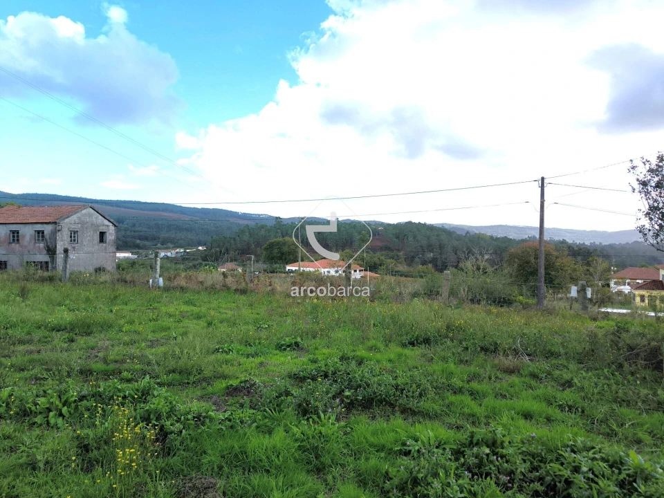 Moradia T3 para Venda em Agualonga Foto 12