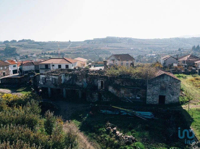 Moradia T16 para Venda em Cepões, Meijinhos e Melcões Foto 14