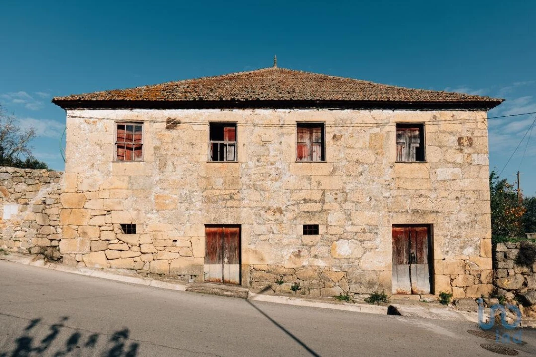 Moradia T16 para Venda em Cepões, Meijinhos e Melcões Foto 4