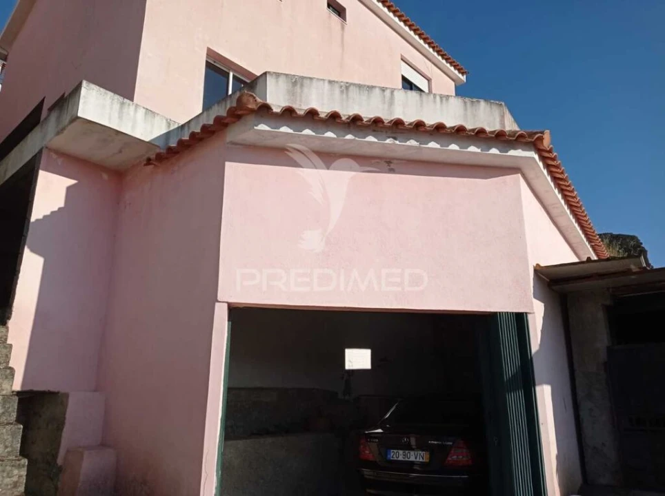 Moradia T2 para Venda em Tabuaço Foto 4