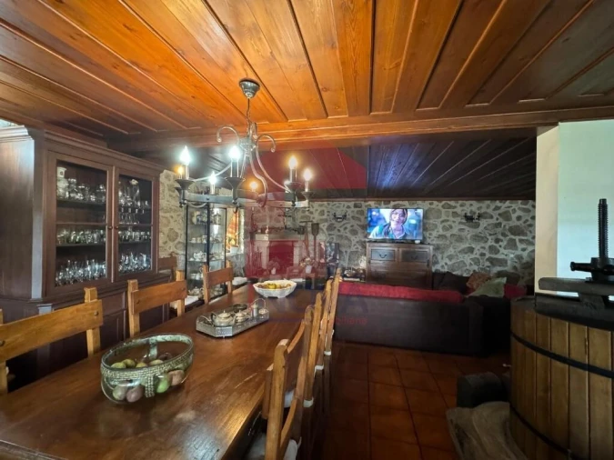 Moradia T4 para Venda em Prado (São Miguel) Foto 4