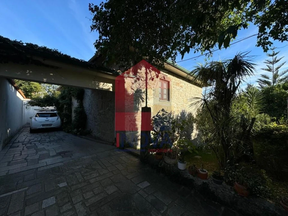 Moradia T4 para Venda em Prado (São Miguel) Foto 2