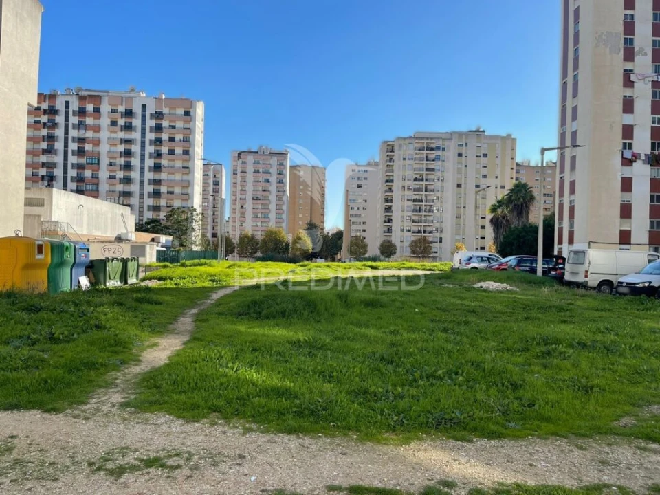 Terreno para Venda em Carregado e Cadafais Foto 3