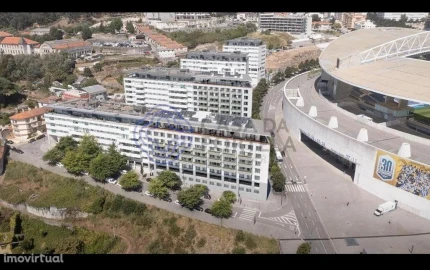 Apartamento T2 para Venda em Campanhã