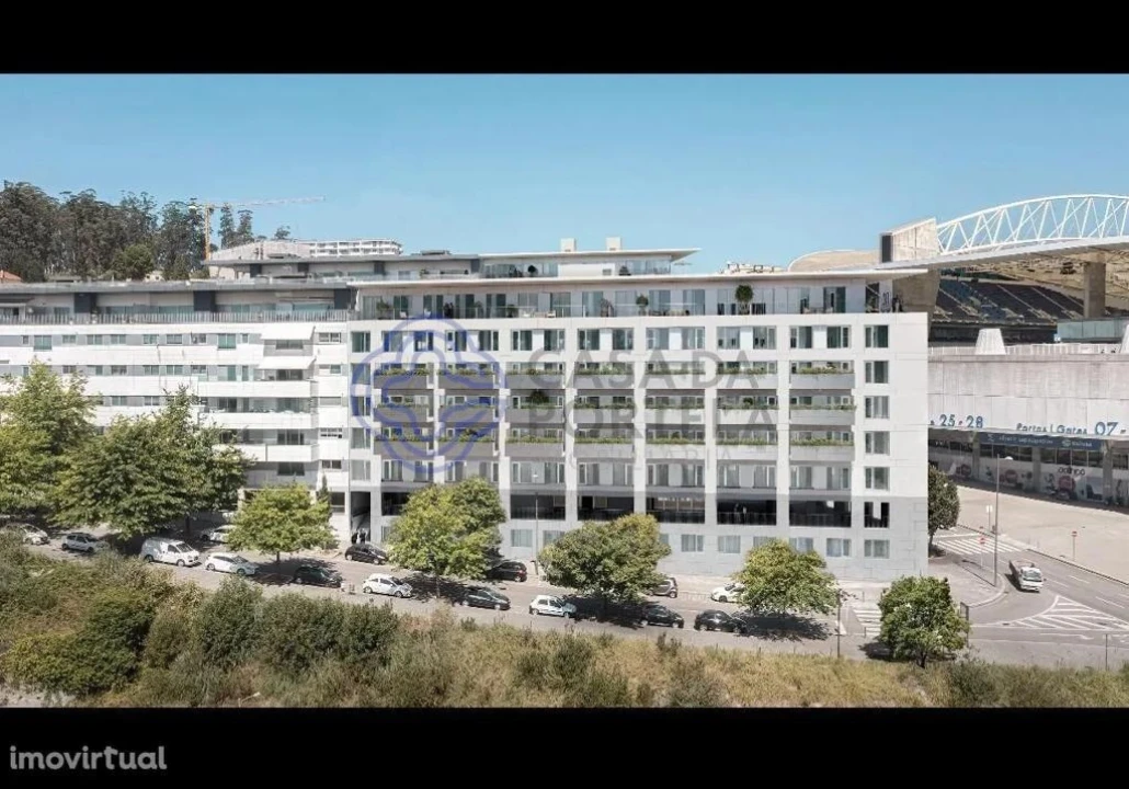 Apartamento T2 para Venda em Campanhã Foto 2