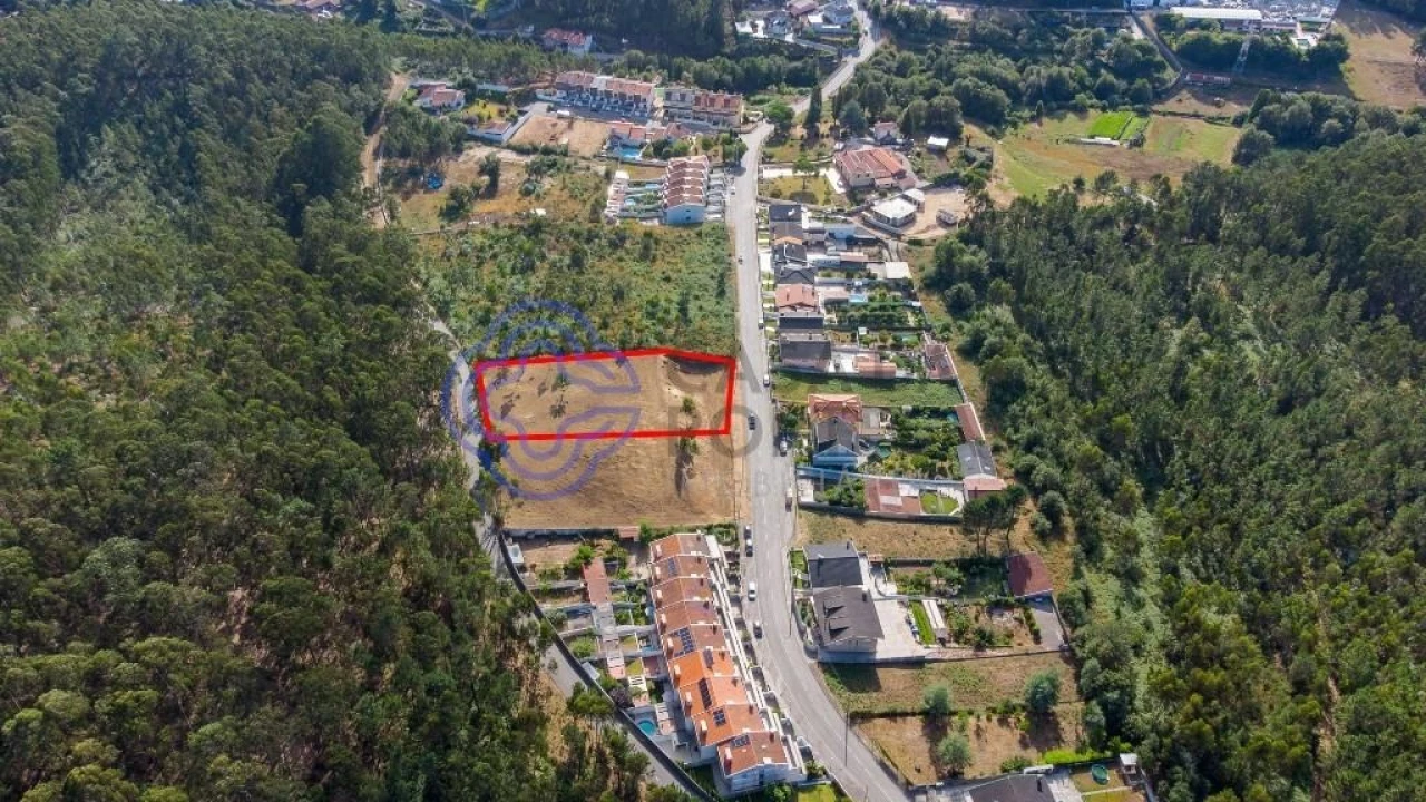 Terreno para Venda em Canedo, Vale e Vila Maior Foto 13