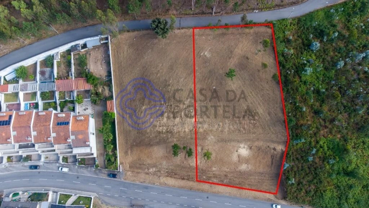 Terreno para Venda em Canedo, Vale e Vila Maior Foto 7