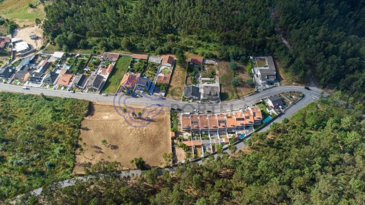 Terreno para Venda em Canedo, Vale e Vila Maior Foto 17
