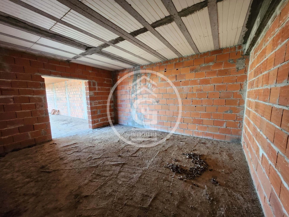 Moradia T3 para Venda em Alpiarça Foto 3