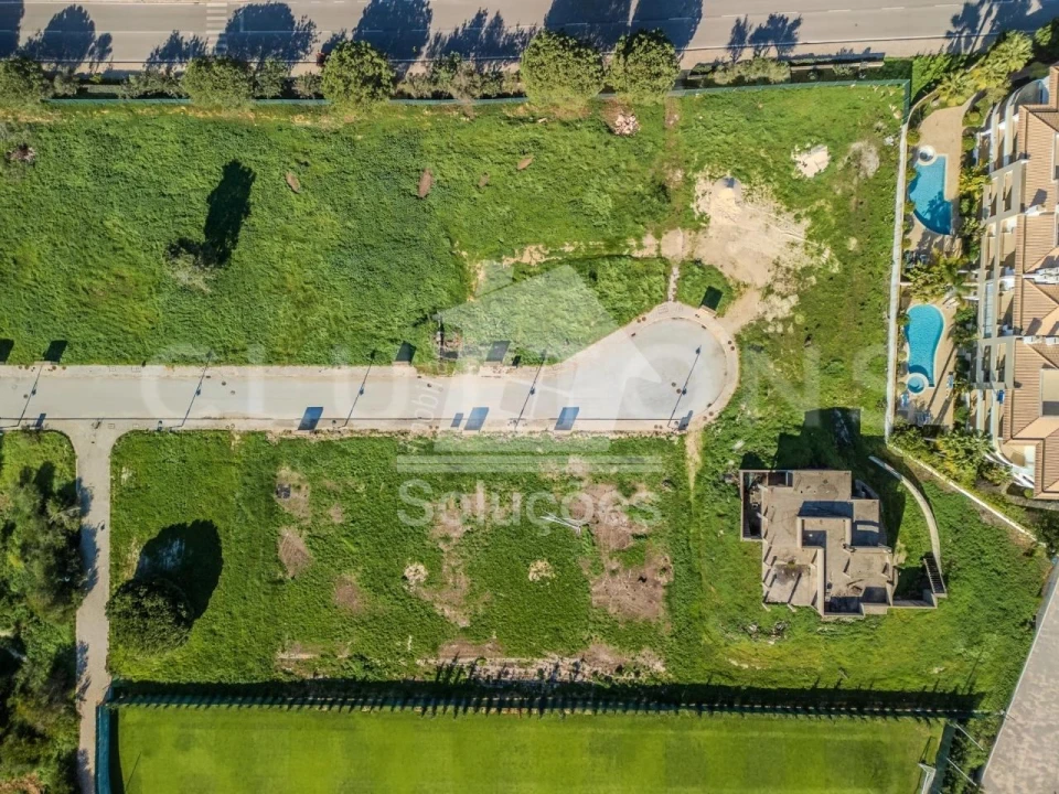 Terreno para Venda em Lagos (São Sebastião e Santa Maria) Foto 4