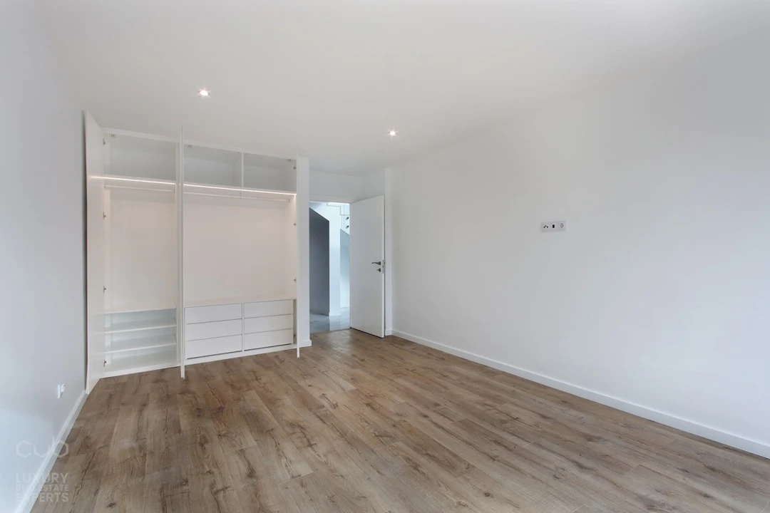Apartamento T4 para Venda em Montijo e Afonsoeiro Foto 9