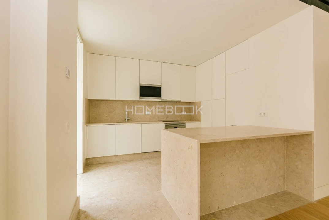 Apartamento T2 para Venda em Santo António Foto 5