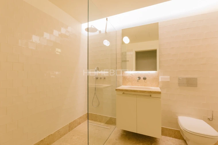 Apartamento T2 para Venda em Santo António Foto 14