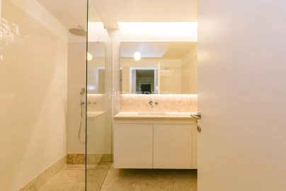 Apartamento T3 para Venda em Santo António