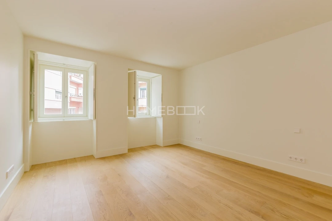 Apartamento T3 para Venda em Santo António Foto 17