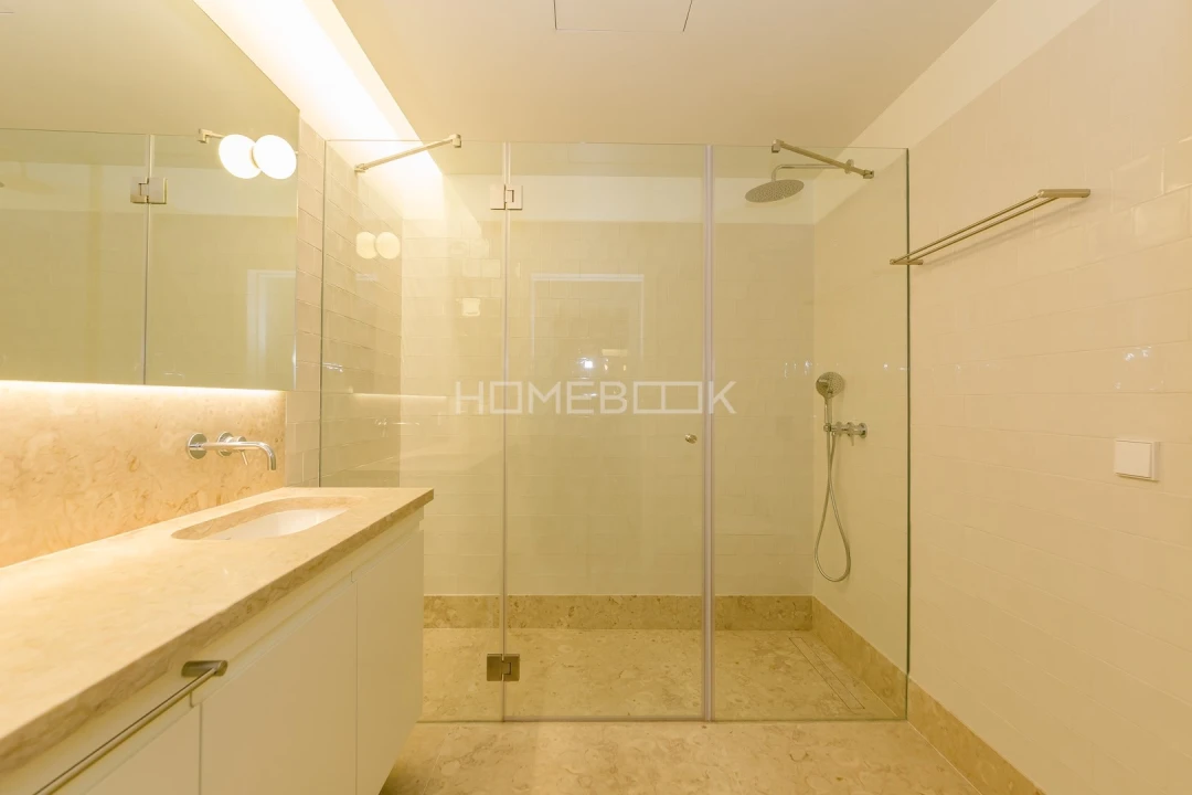 Apartamento T3 para Venda em Santo António Foto 19